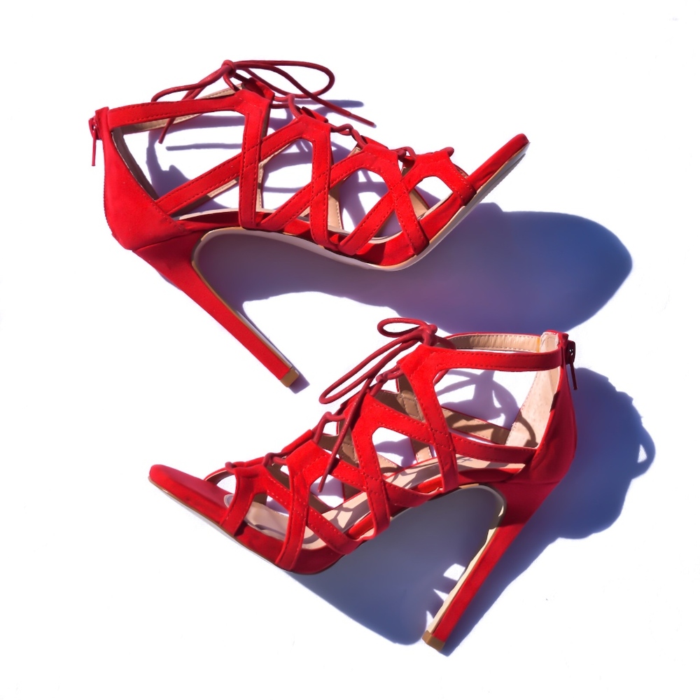 RED LEXI STRAPPY HEEL - Picture 2 of 3